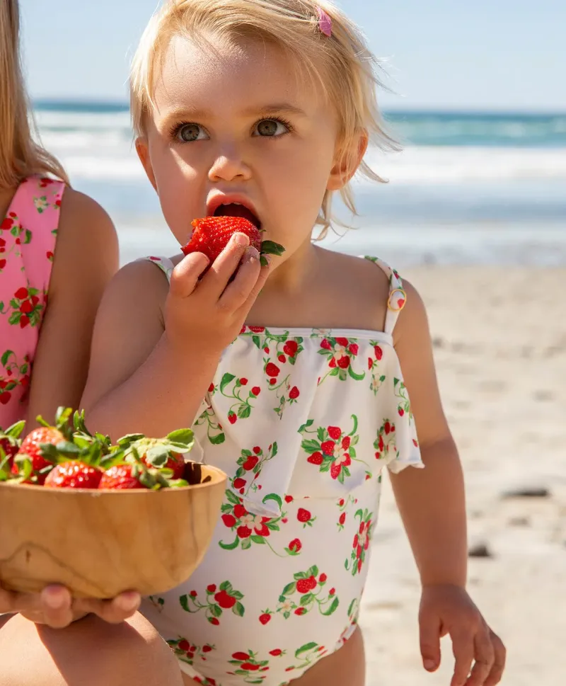 kids_strawberry_fields_ru_1.webp PQ Swim Kids Strawberry Fields Ruffle One Piece (FINAL SALE)*Kids Kids